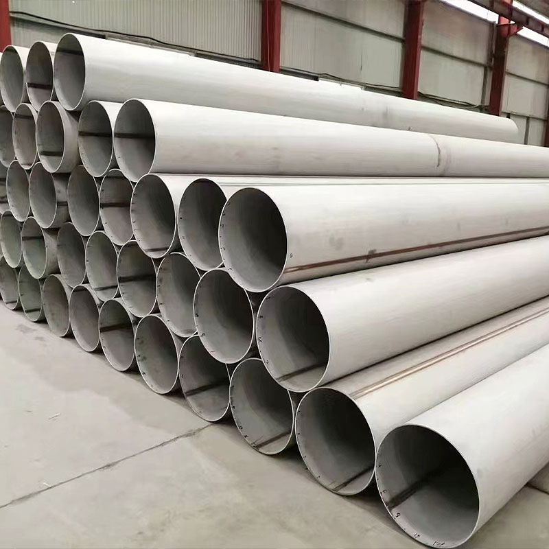 Welded stainless steel pipe